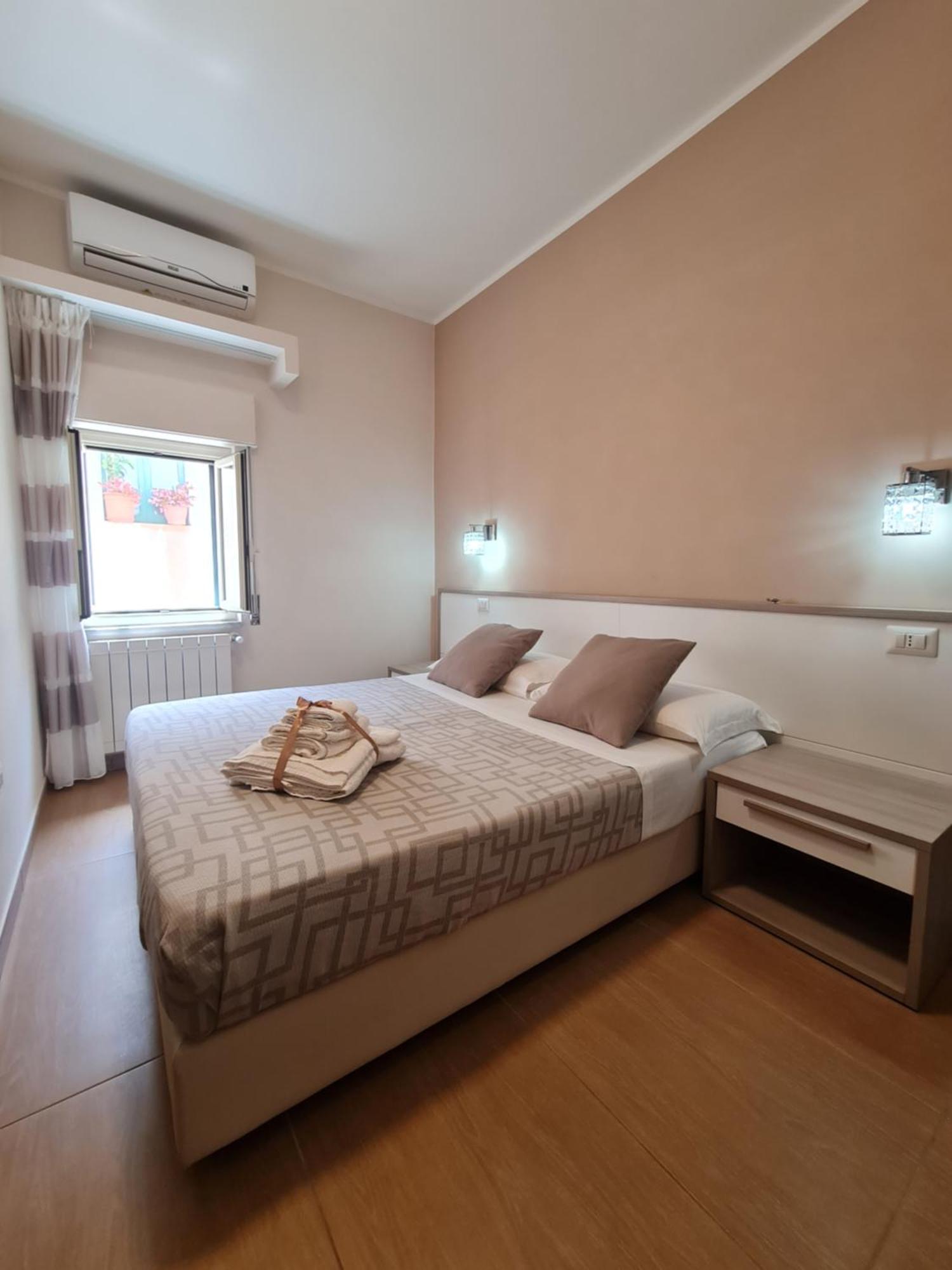 B&B La Casa Di Martina Zambrone Bagian luar foto
