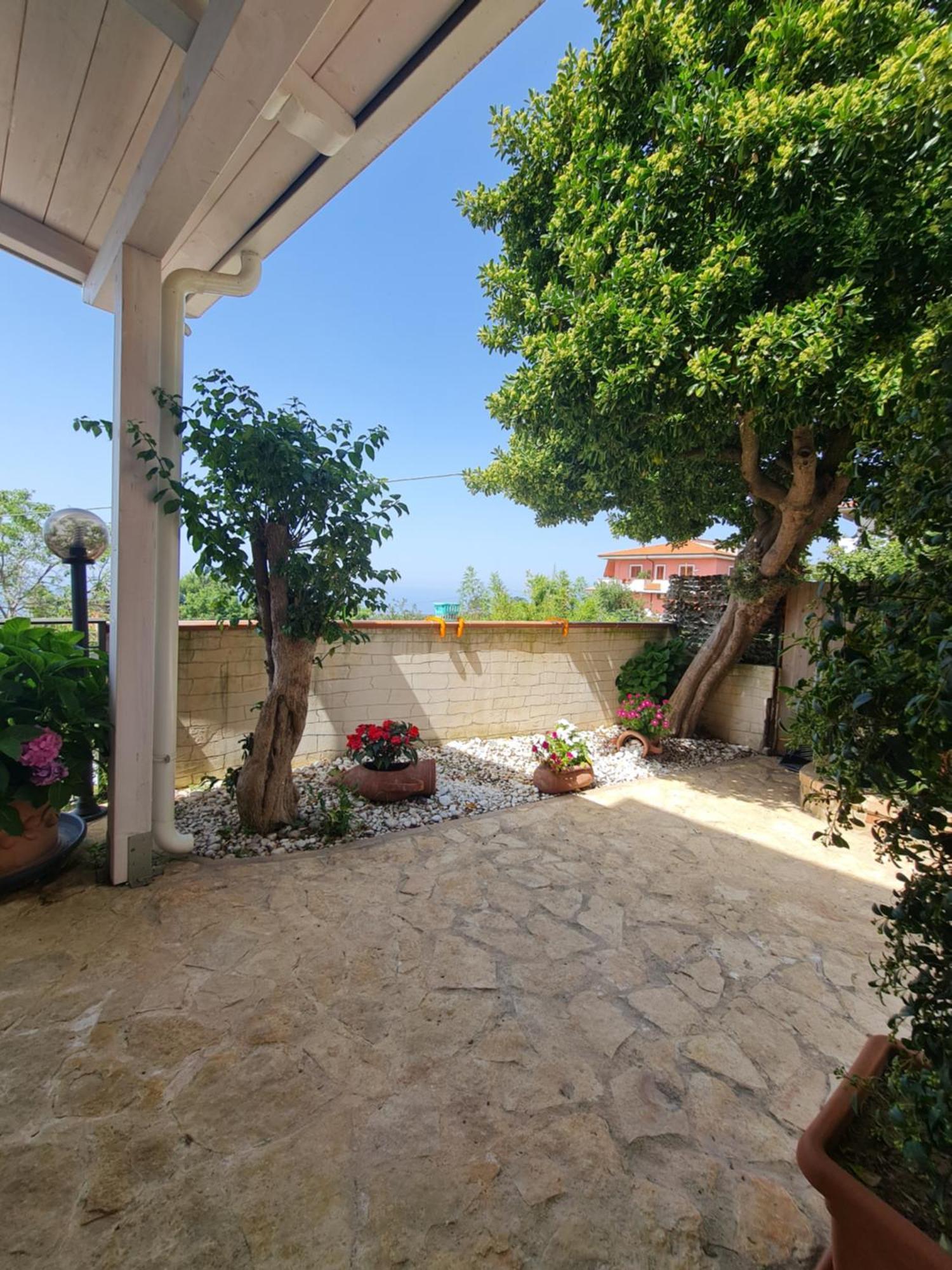 B&B La Casa Di Martina Zambrone Bagian luar foto