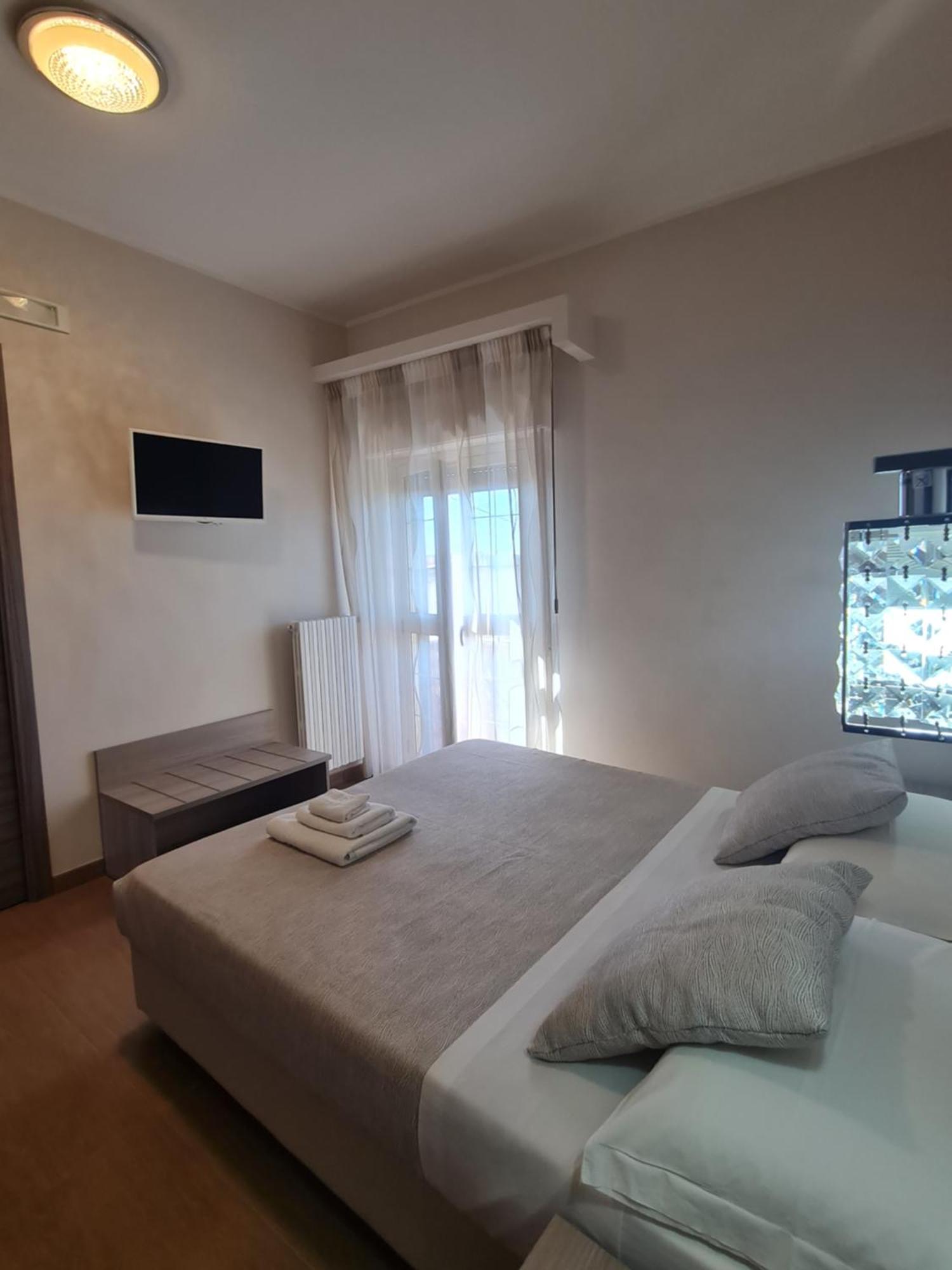 B&B La Casa Di Martina Zambrone Bagian luar foto